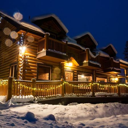 Castle Mountain Chalets 外观 照片