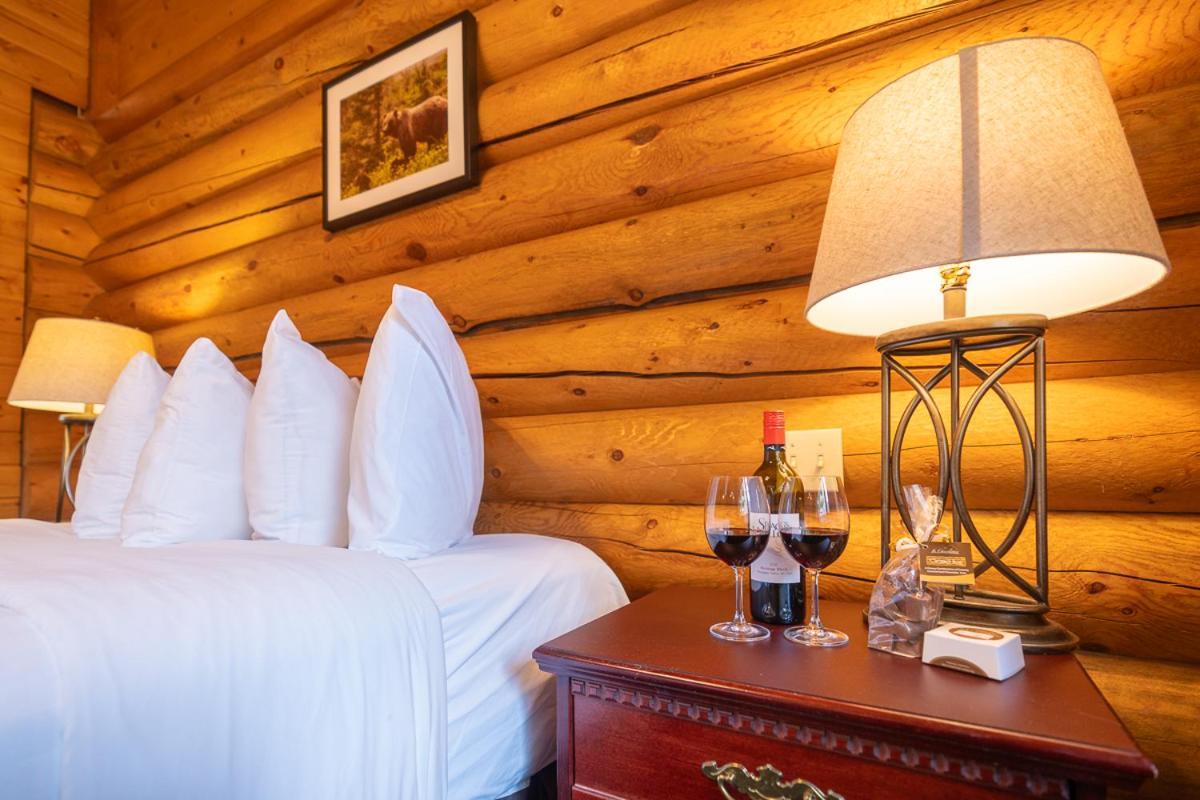 Castle Mountain Chalets 外观 照片